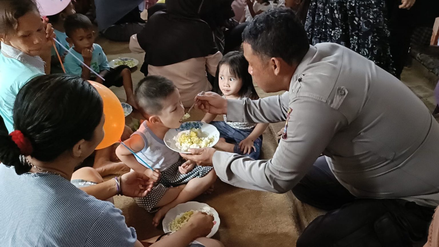 Aipda Dian Wihendro gelar ‘DAGOZI’, Peduli Anak Stunting